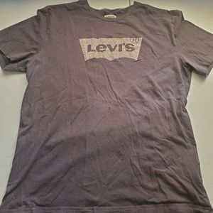 Levi's t-shirt size Large